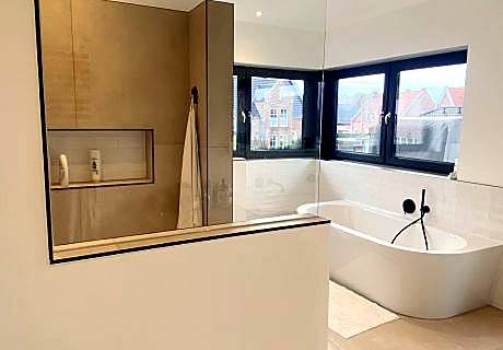 neubau-design-bad-badezimmer-stadtvilla_original