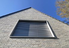 34_einfamilienhaus-neubau-detail-alu-holz-fenster-architektenhaus