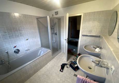 badezimmer-bestand-alt-einfamilienhaus-osnabrueck_original