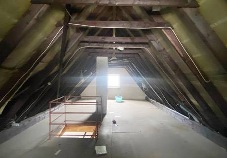 spitzboden-ausbau-vorher-nachher-osnabrueck-alt_original