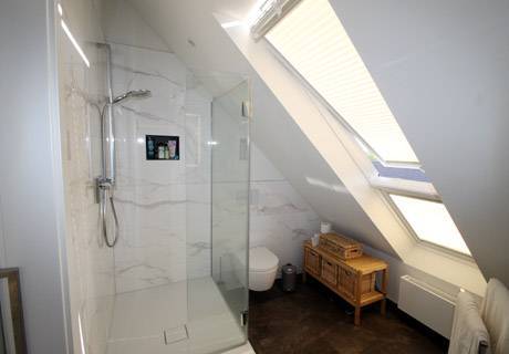 ausbau-dachgeschoss-spitzboden-osnabrueck-badezimmer-bad_original